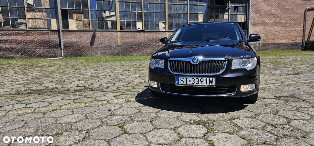 Skoda Superb 1.8 TSI Ambition DSG - 7