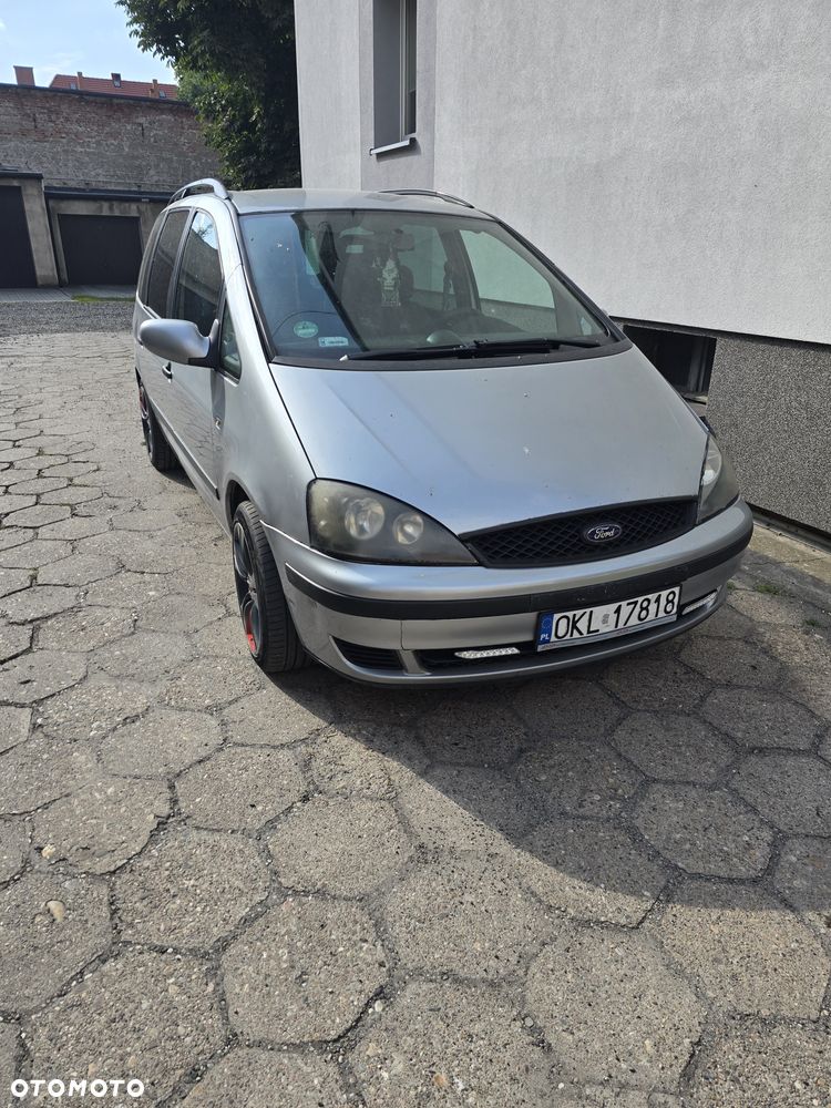 Ford Galaxy - 1