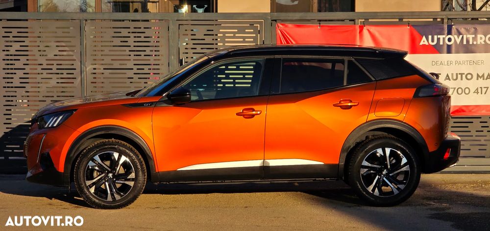 Peugeot 2008 PureTech 130 EAT8 GT Pack - 8