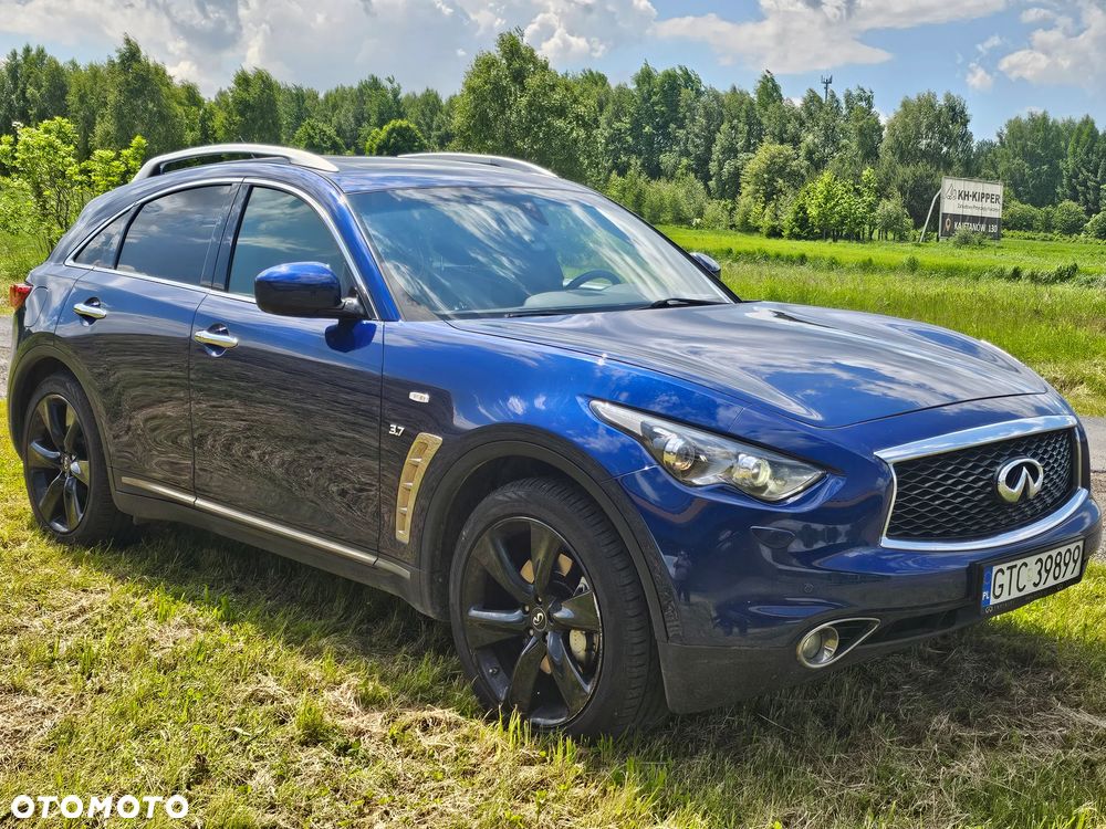 Infiniti QX70 3.7 S Premium - 4