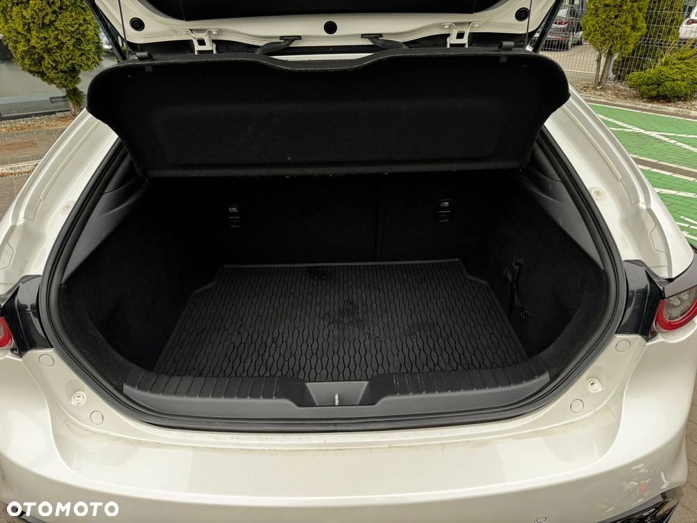 Mazda 3 2.0 mHEV Kanjo - 28