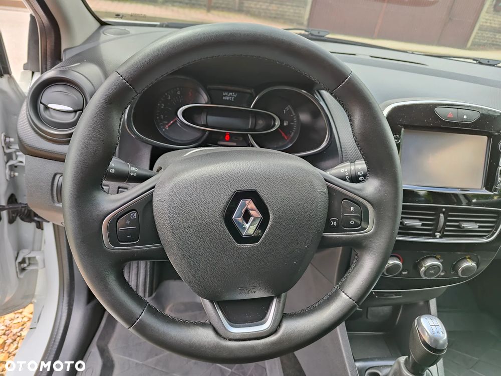 Renault Clio 1.5 dCi Energy Life EU6c - 17