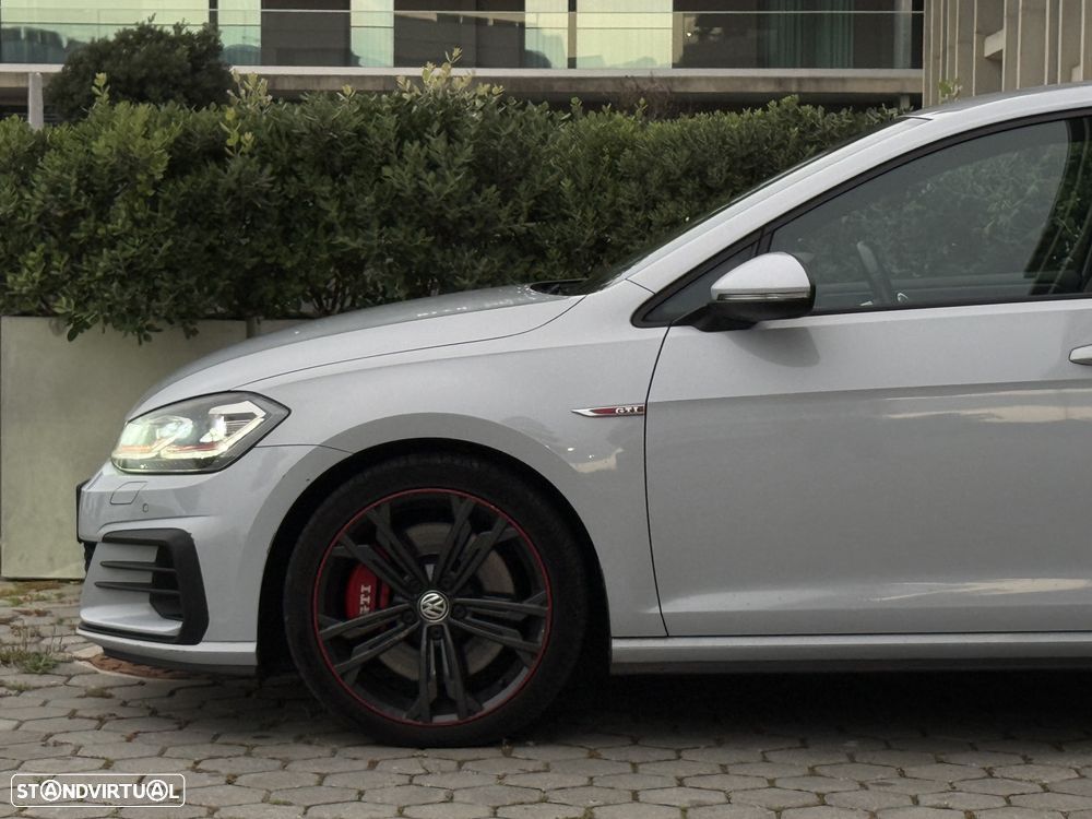 VW Golf GTI 2.0 TSI OPF DSG Performance - 6