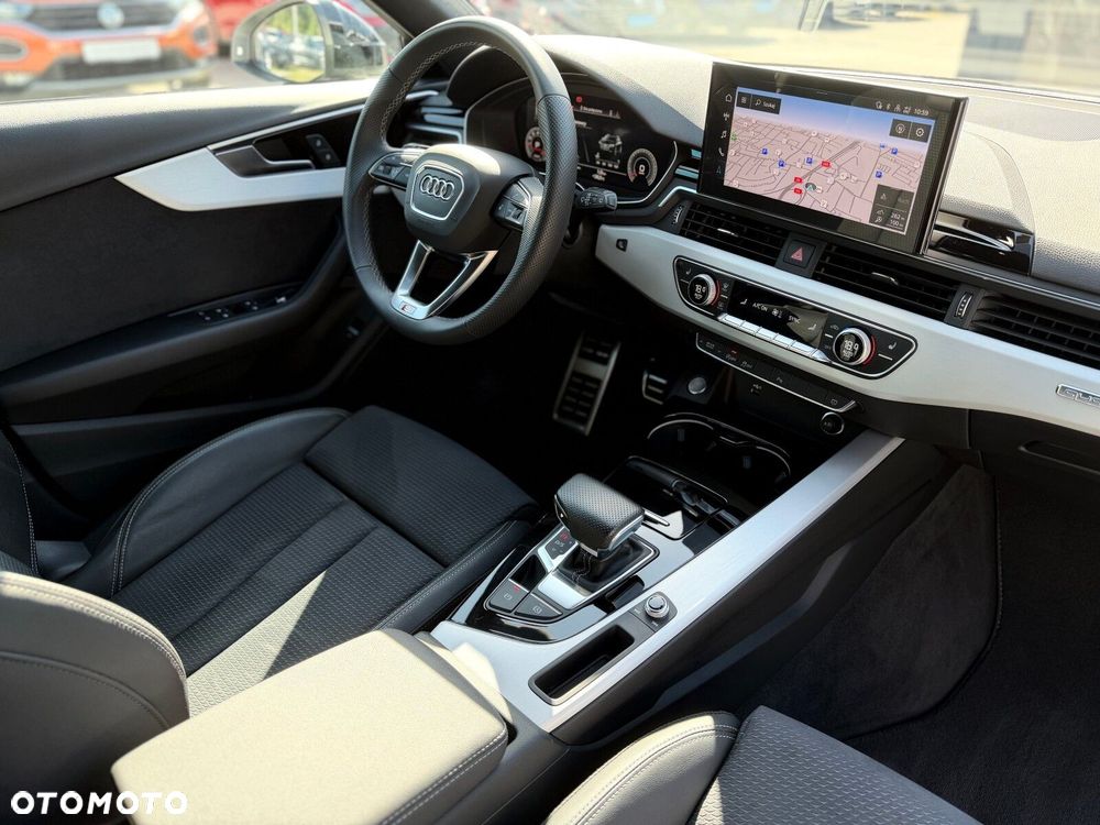 Audi A4 Avant 2023