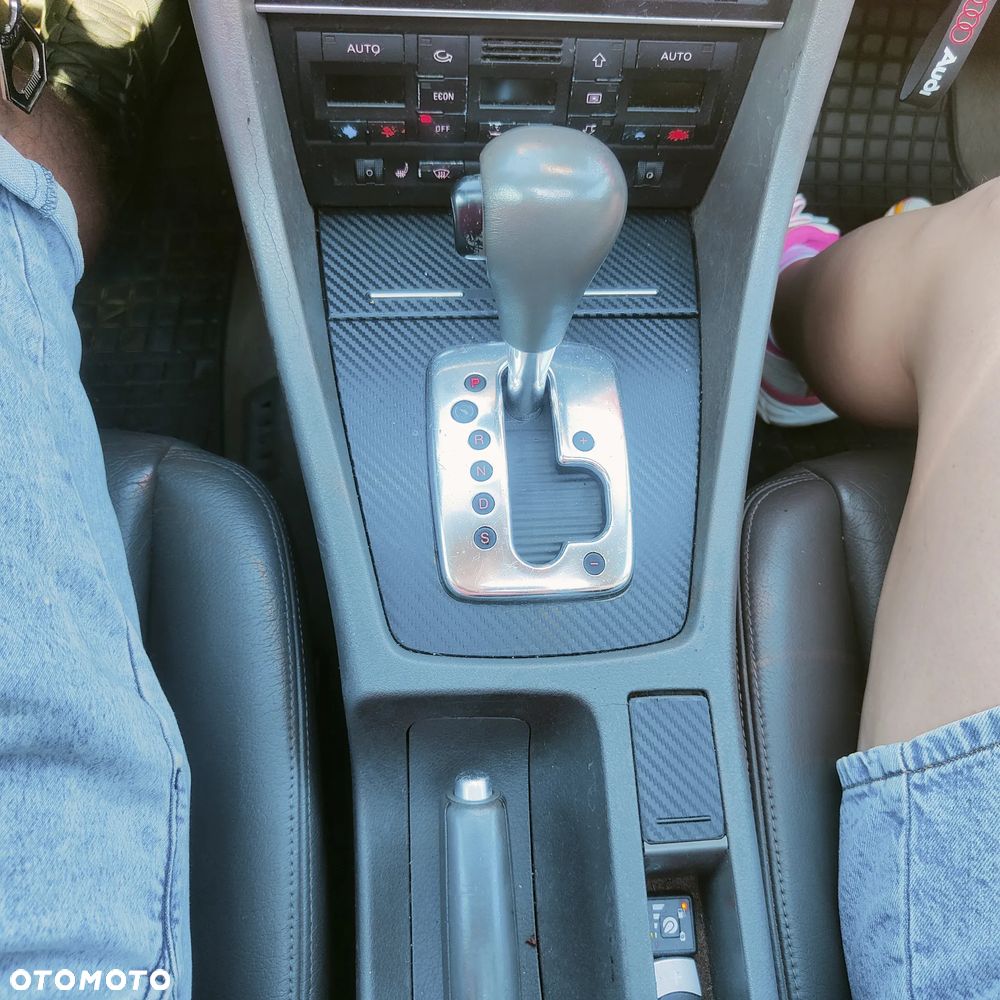 Audi A4 Avant 3.0 Quattro Tiptr - 11