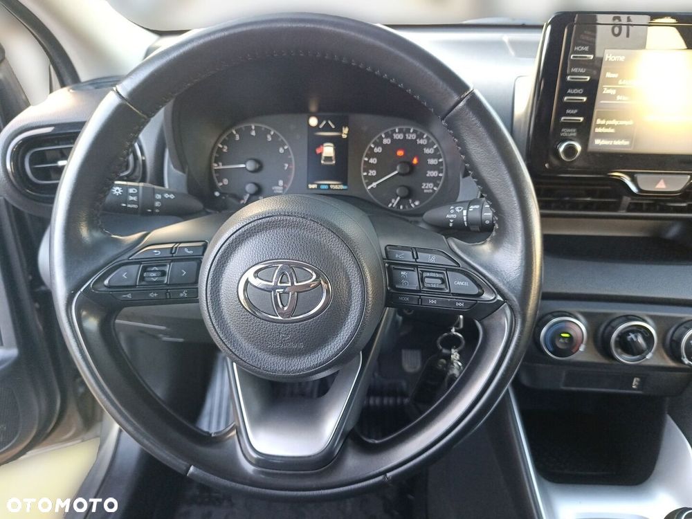 Toyota Yaris 1.5 Comfort - 19