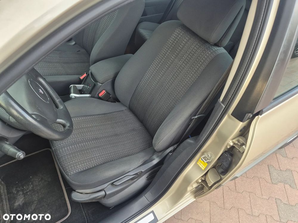 Renault Megane 1.6 16V Luxe Privilege - 19