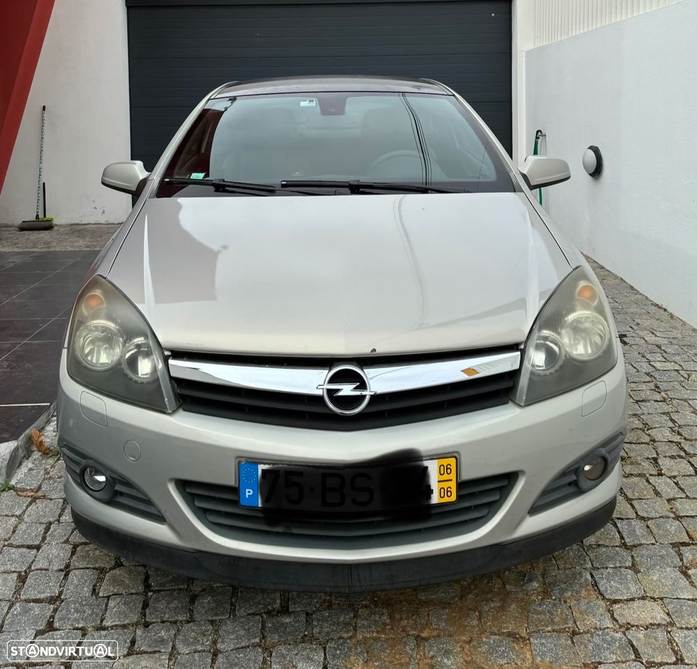 Opel Astra GTC 1.3 CDTi - 1
