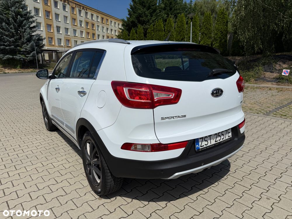 Kia Sportage 2.0 CRDI 4WD Attract - 24