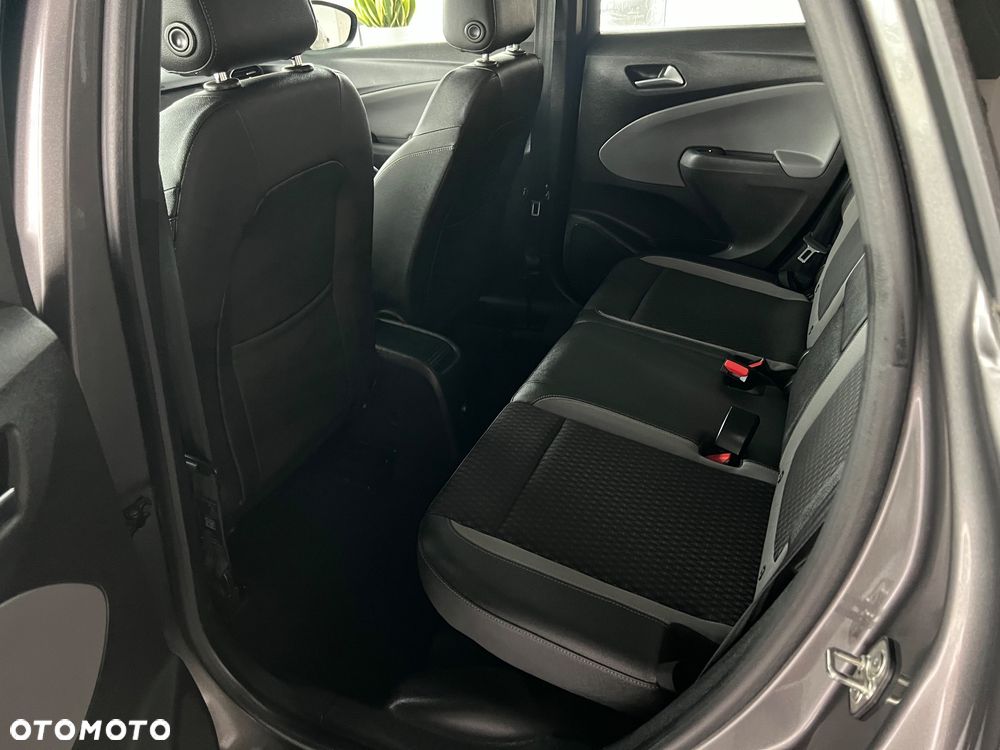 Opel Crossland X - 29