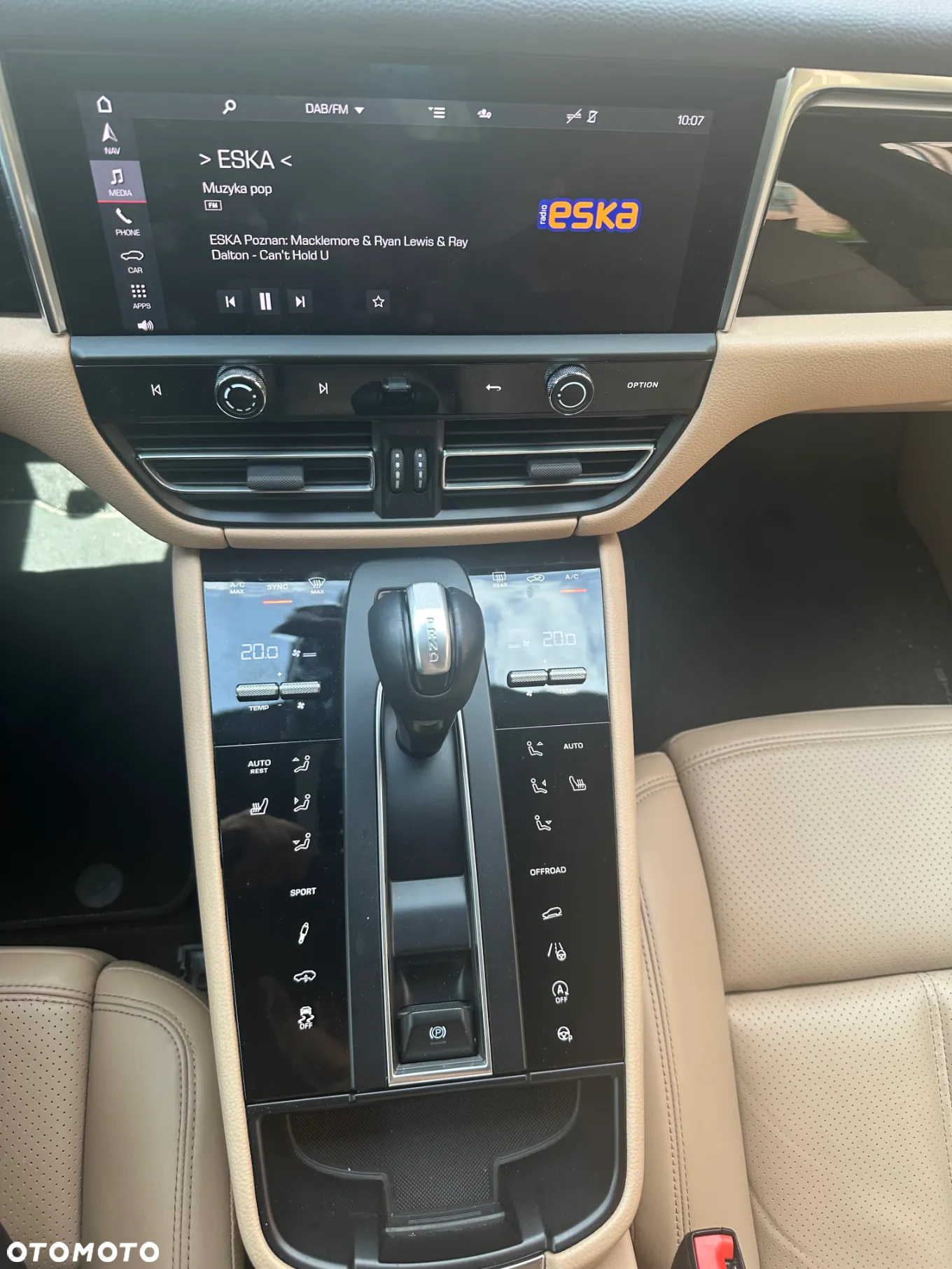 Porsche Macan Standard - 8