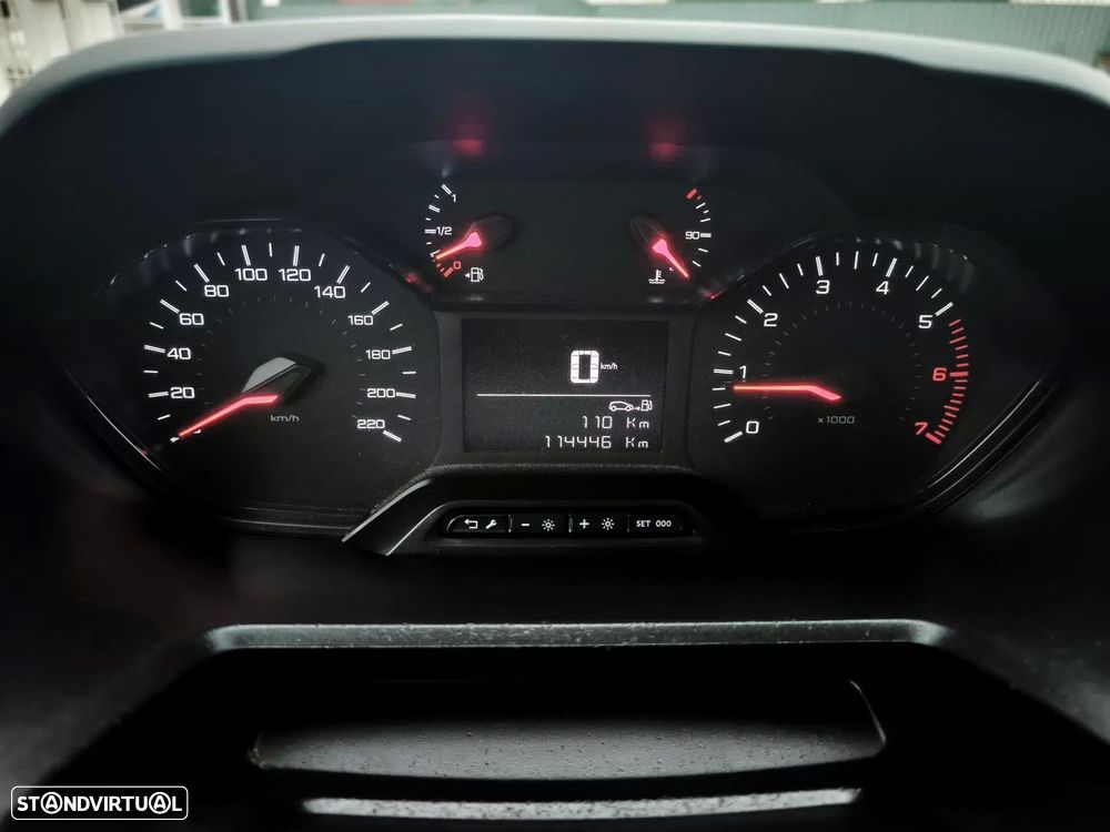 Peugeot Partner 1.5 BlueHdi Longa IVA Dedutível - 27