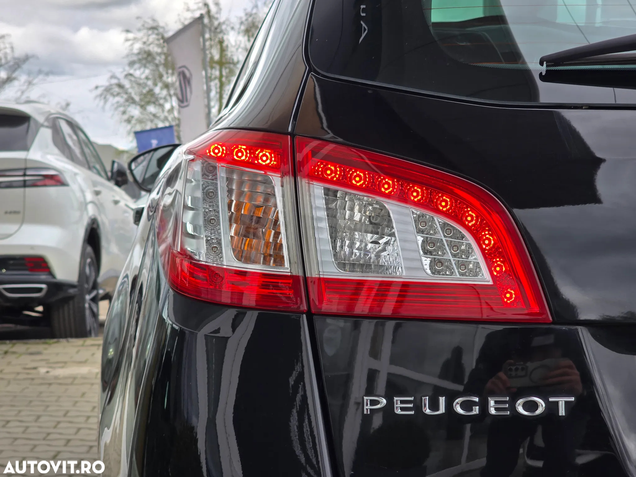 Peugeot 508 SW BlueHDi 120 EAT6 Stop&Start Business-Line - 34