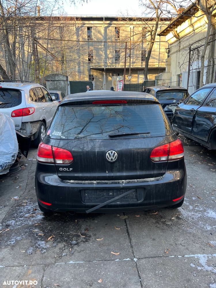 Dezmembrez VW Volkswagen Golf 6 1,6 TDI 2011 negru CAY - 2