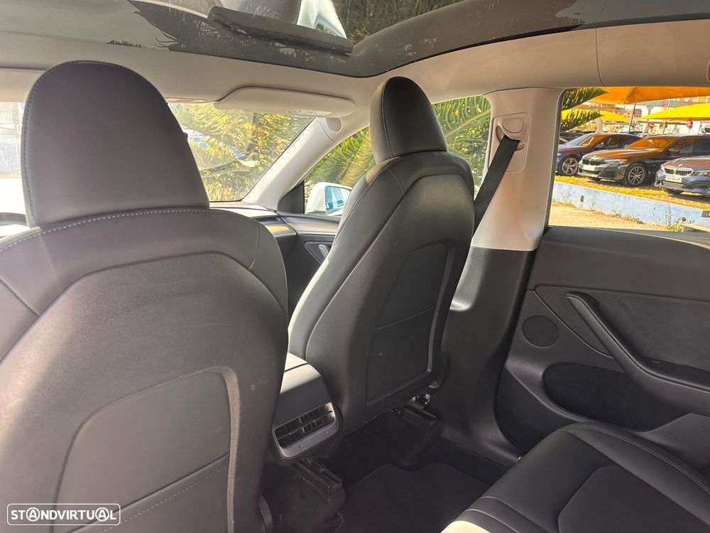 Tesla Model Y Tração Traseira - 40