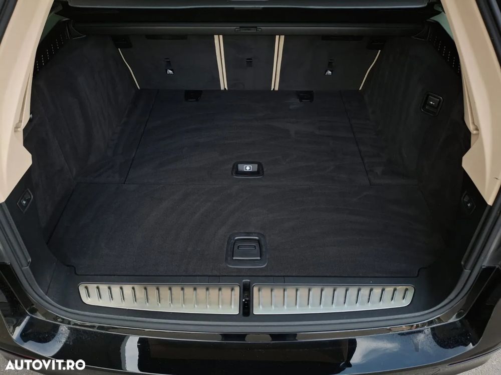 BMW Seria 5 518d AT MHEV - 22