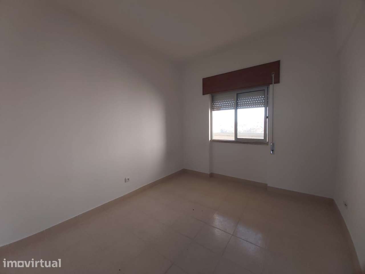 Apartamento em Moita, Moita - Grande imagem: 4/11