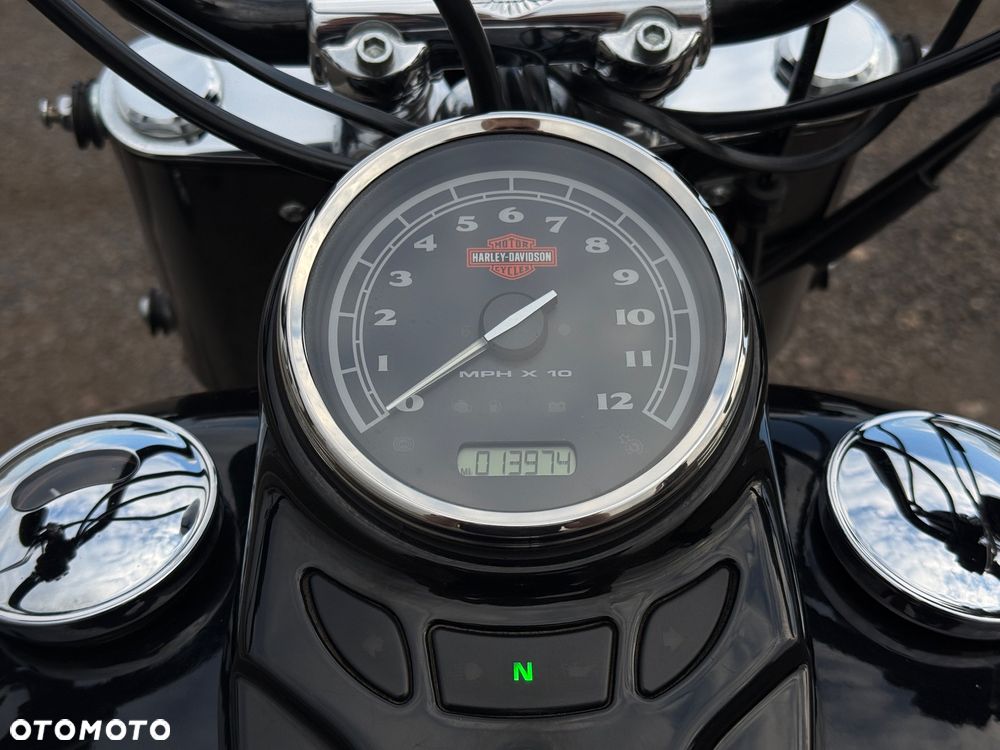 Harley-Davidson Softail Slim - 12