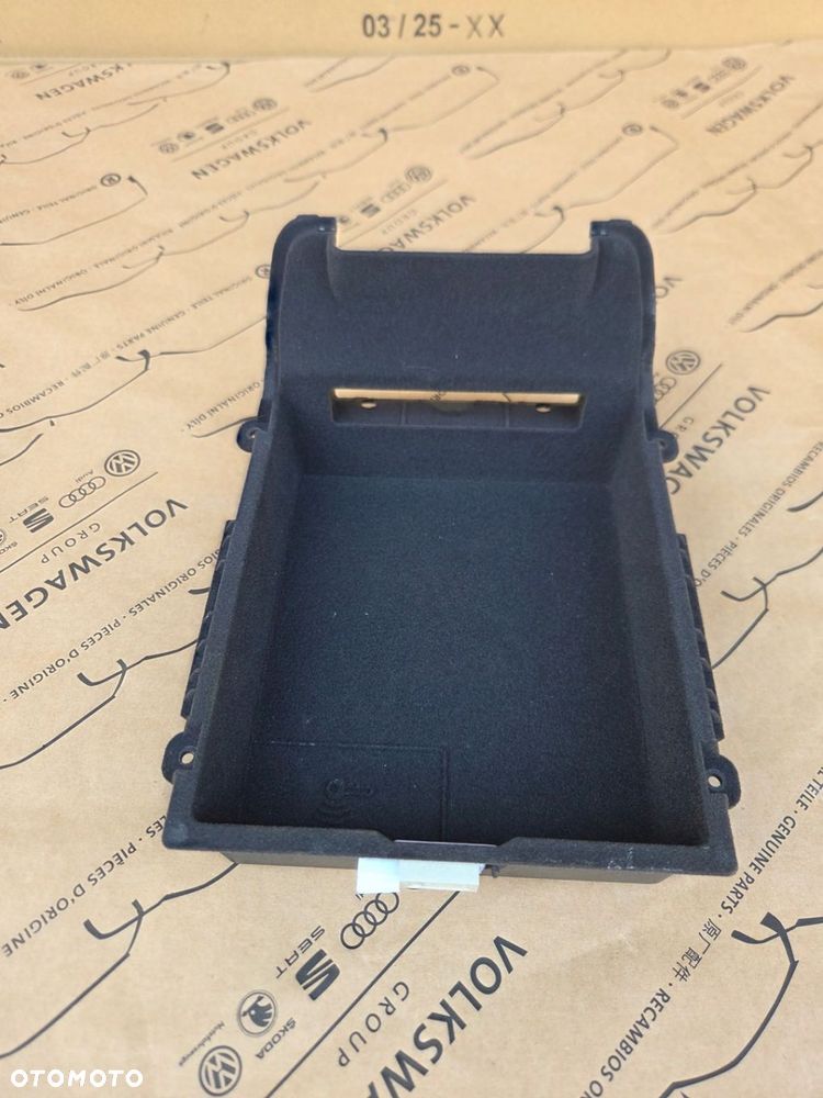 AUDI A6 S6 RS6 A7 S7 RS7 C8 SCHOWEK PÓŁKA TUNELU ŚRODKOWEGO 4K0864981 - 2