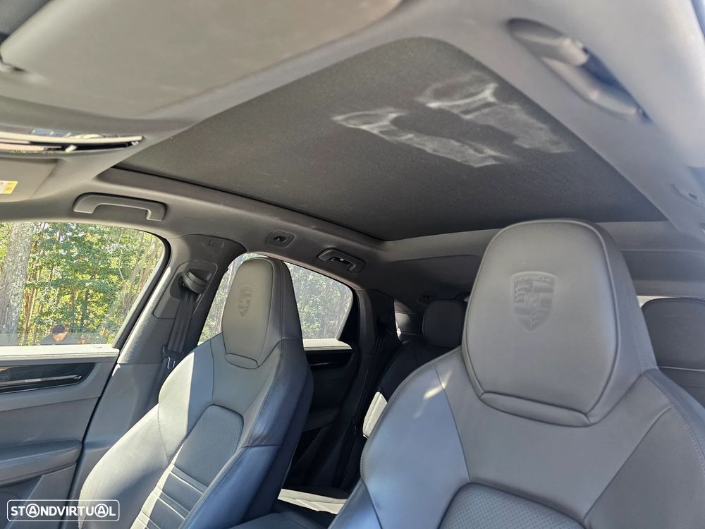 Porsche Cayenne E-Hybrid Tiptronic S Platinum Edition - 13