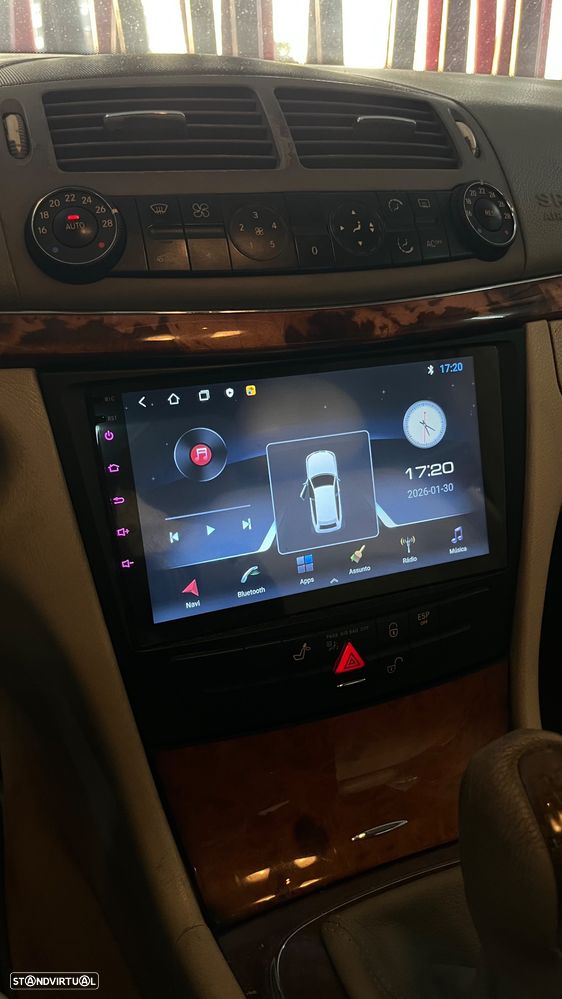 Mercedes-Benz E 220 CDI Elegance - 21