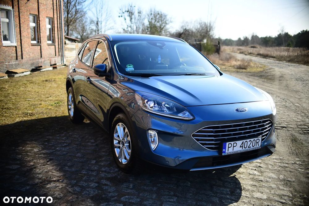 Ford Kuga 1.5 EcoBoost FWD Titanium - 3