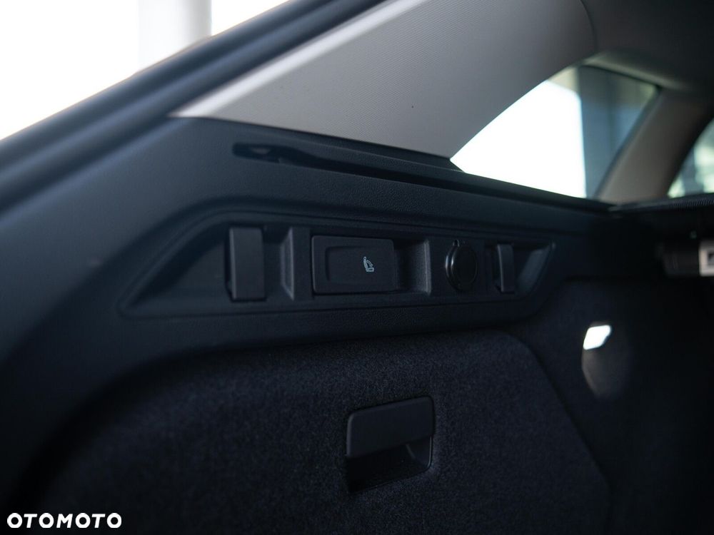 Skoda Superb 2.0 TDI SCR Selection DSG - 31