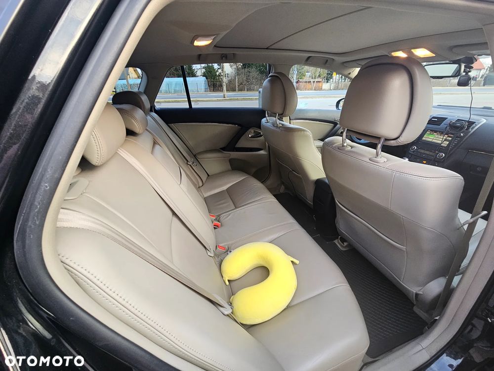 Toyota Avensis 2.2 D-CAT Prestige - 18