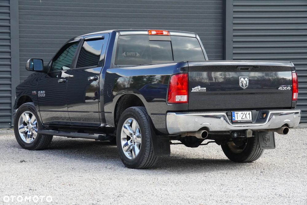 RAM 1500 Crew Cab Shortbed Bighorn - 22