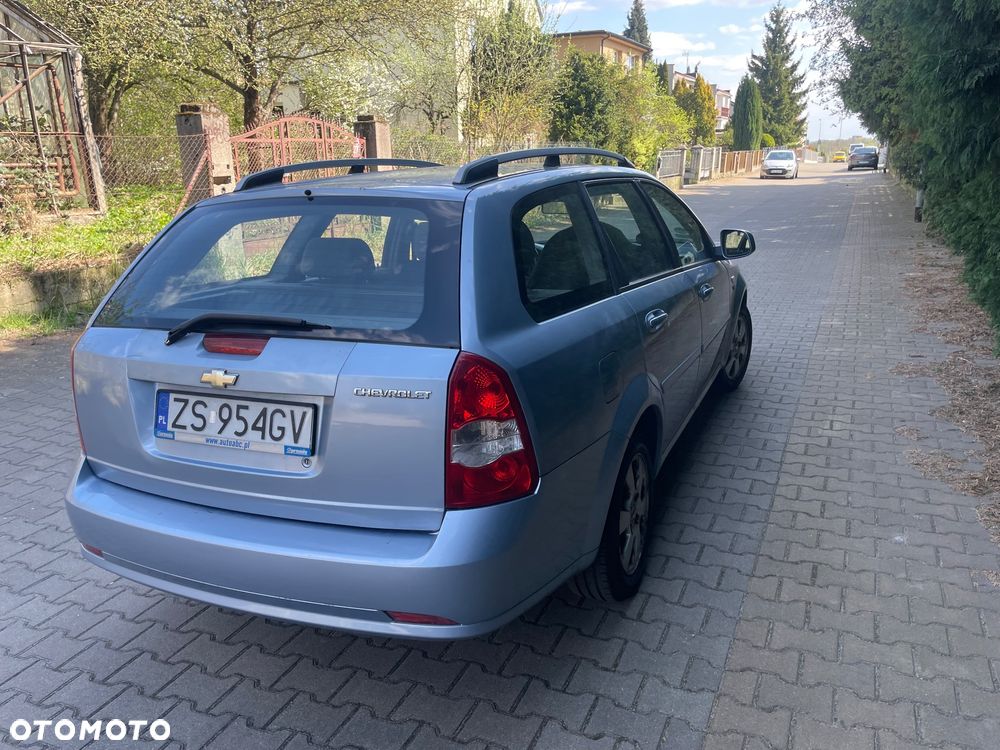 Chevrolet Nubira - 6