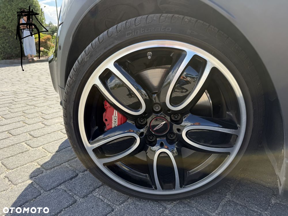 MINI John Cooper Works - 23