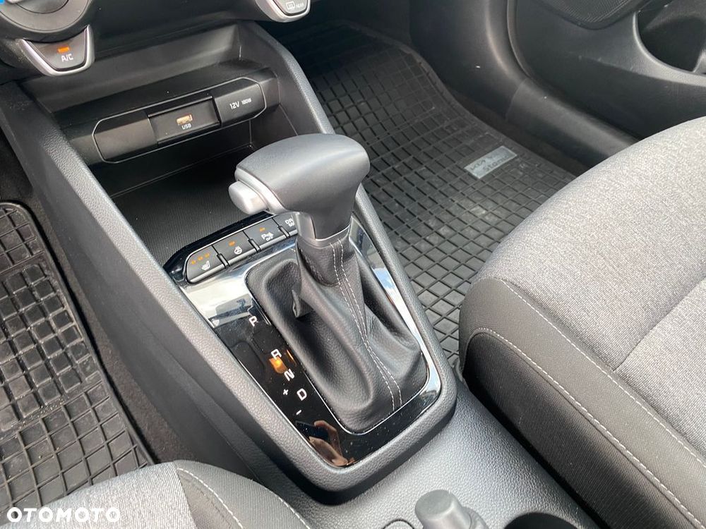 Kia Stonic 1.0 T-GDI M DCT - 13