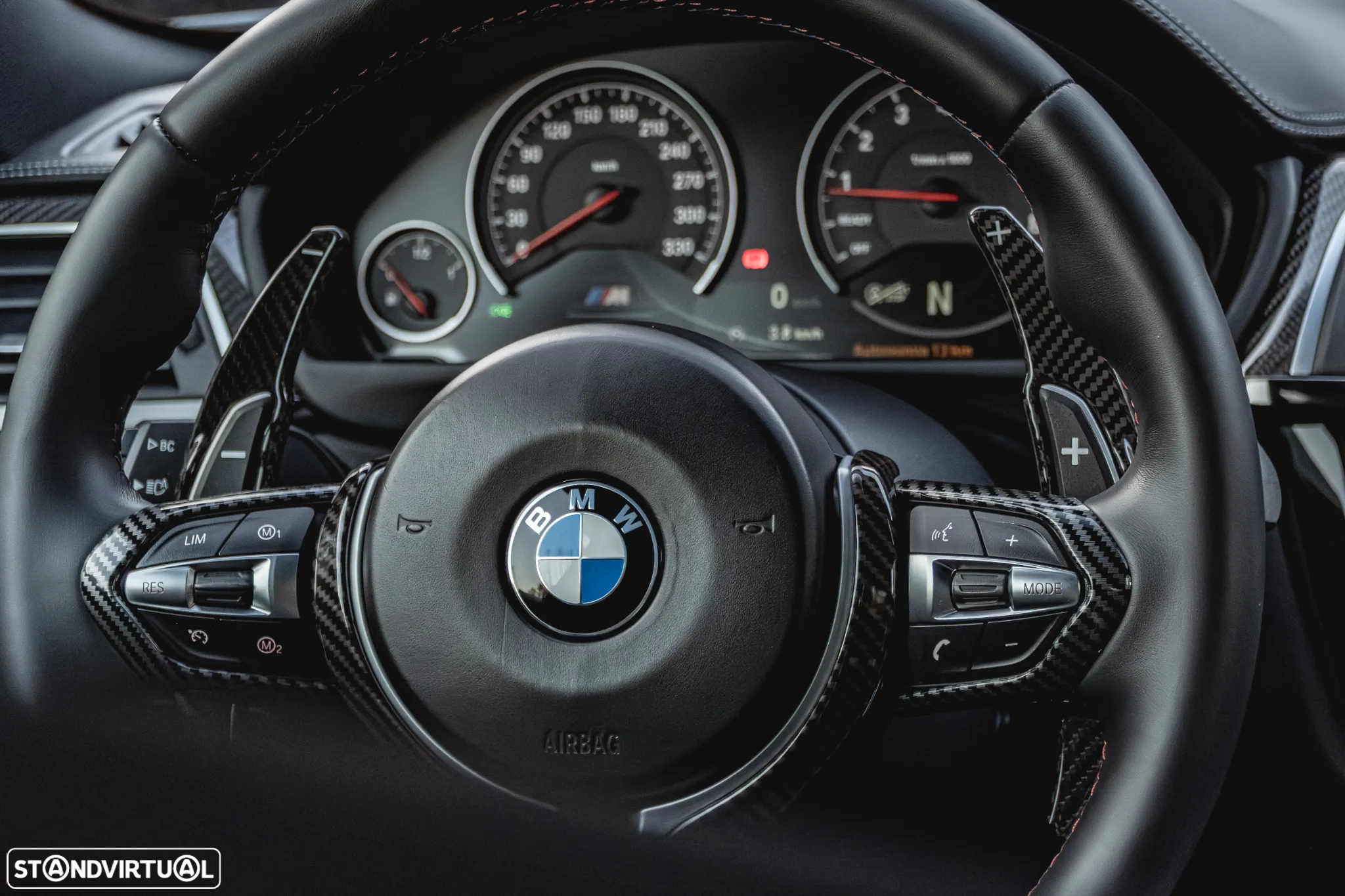 BMW M4 Competition - 19