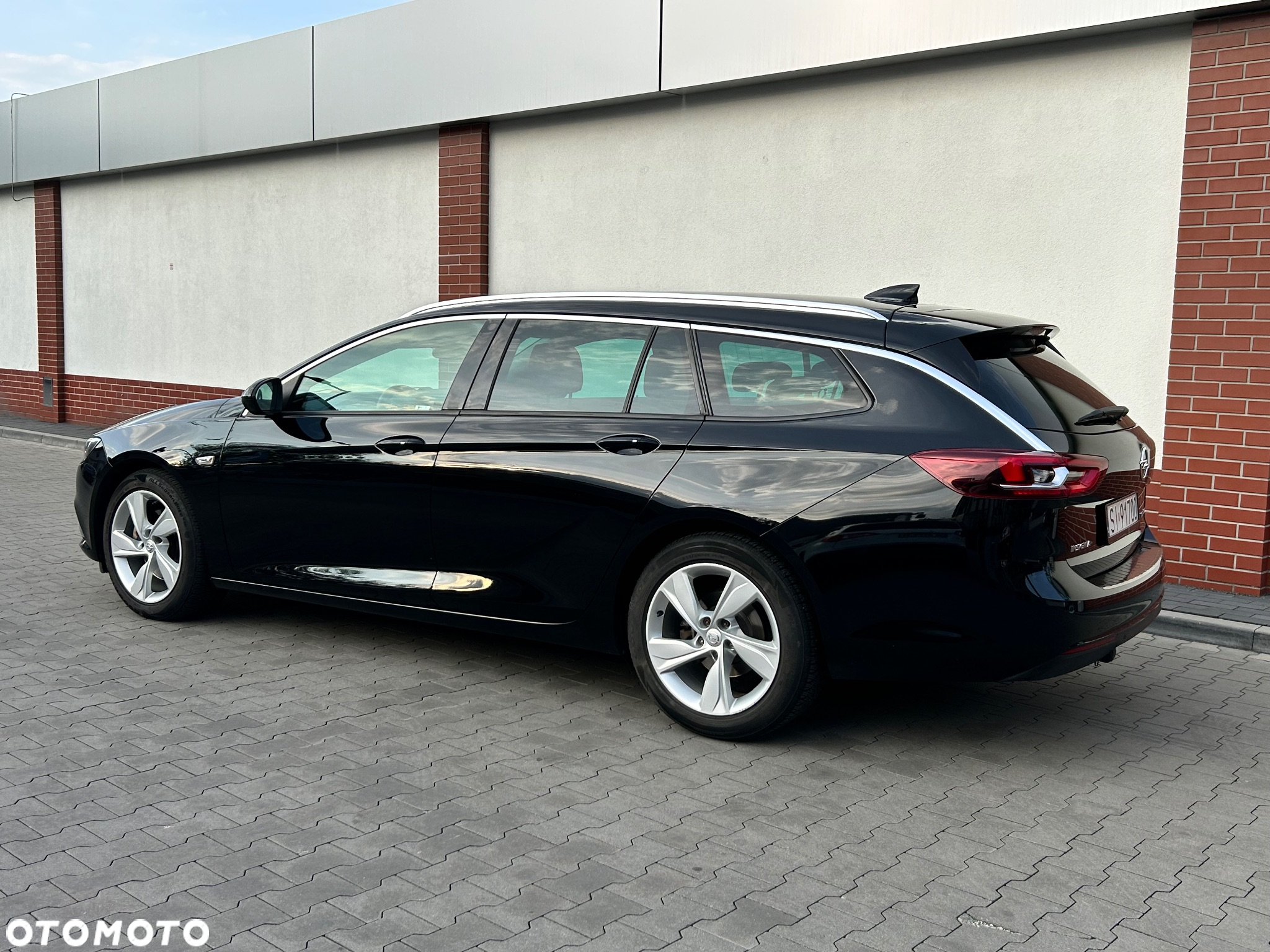 Opel Insignia 2.0 CDTI automatik Business Innovation - 3