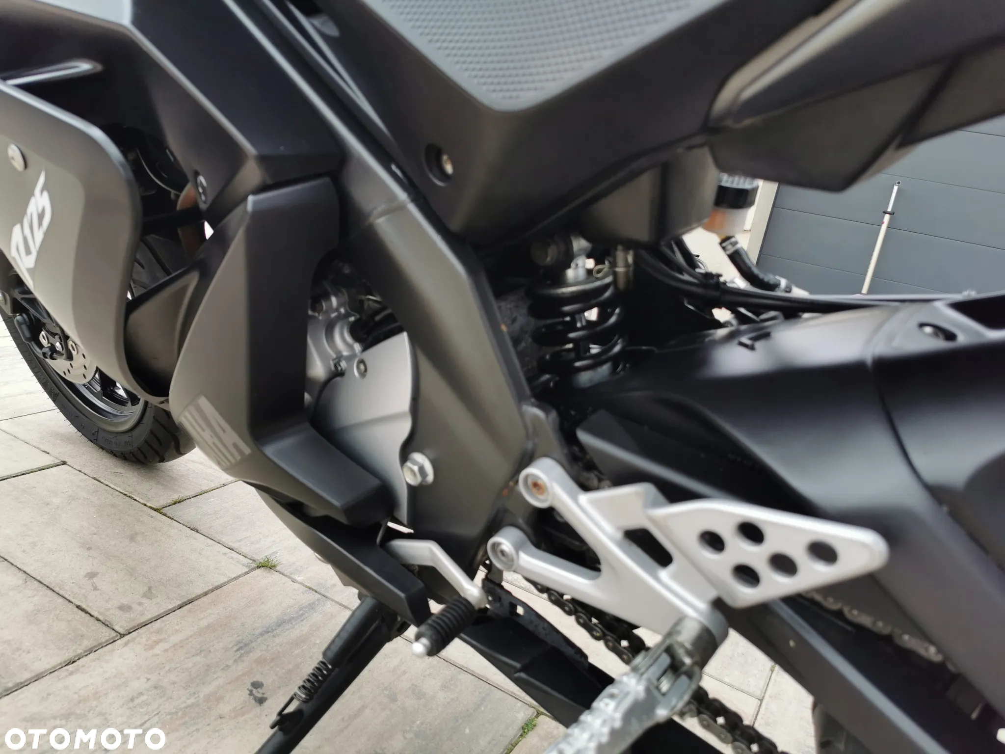Yamaha YZF - 13