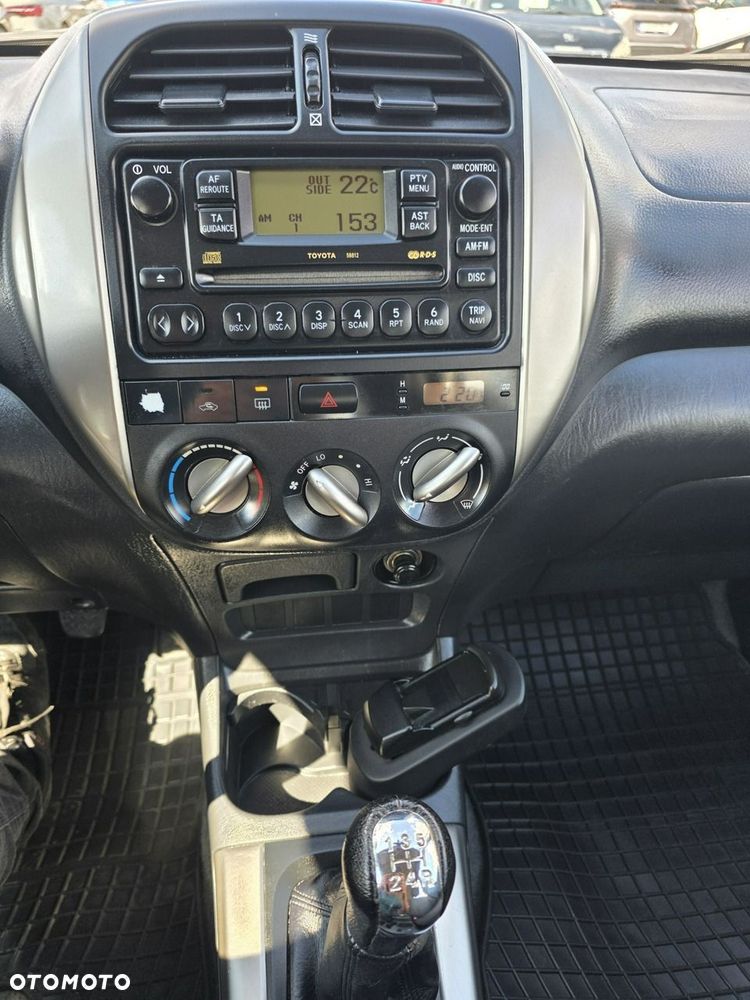 Toyota RAV4 1.8 VVT-i Luna 2WD - 26