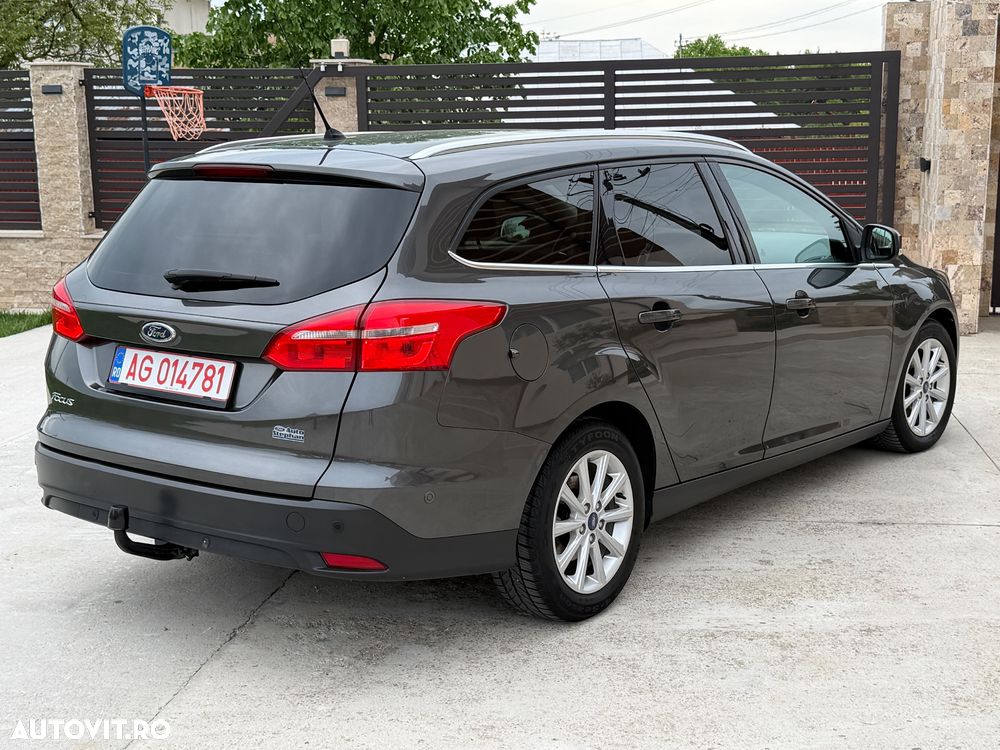 Ford Focus - 14