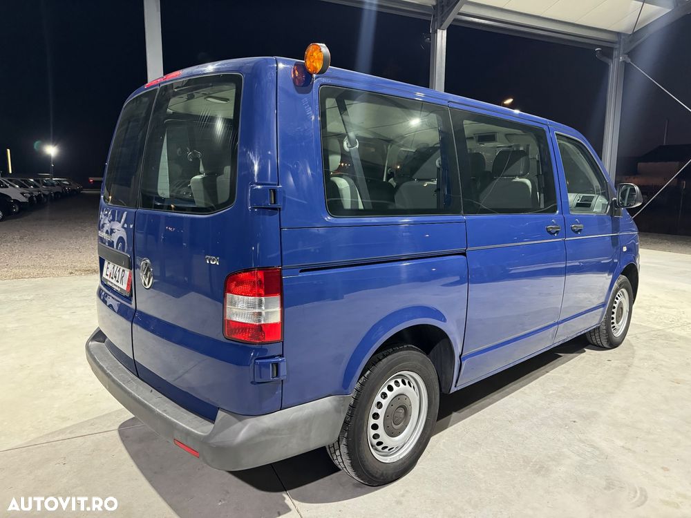 Volkswagen Transporter T5 City - 3