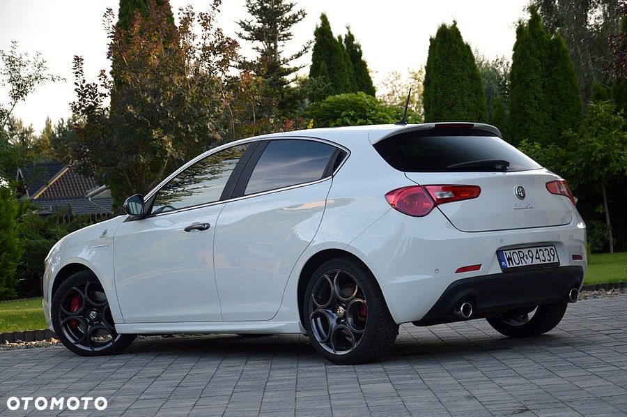 Alfa Romeo Giulietta 1.8 TBi 16V TCT Quadrifoglio Verde - 15