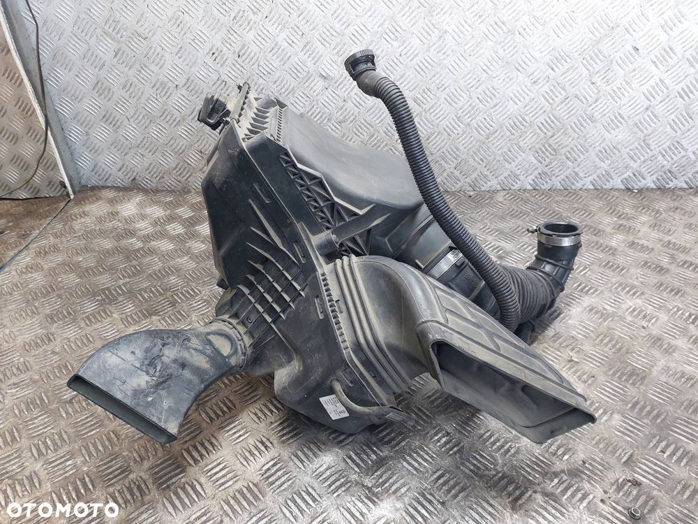 OBUDOWA FILTRA + PRZEPŁYWOMIERZ AUDI A4 B8 2.0 TDI 8K0133837T 03G906461C - 1