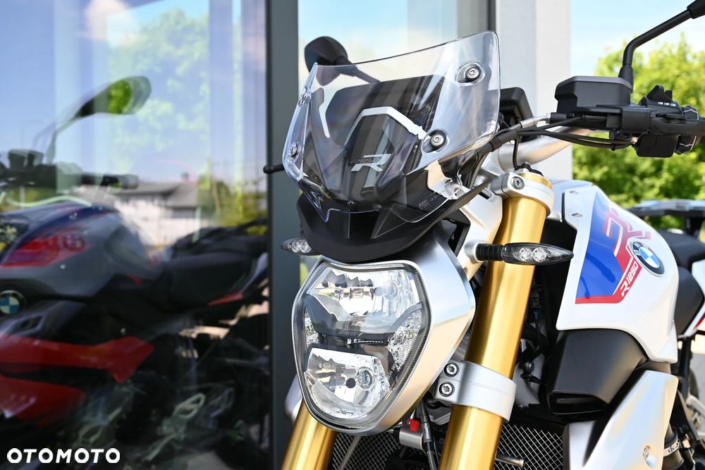 BMW R - 6