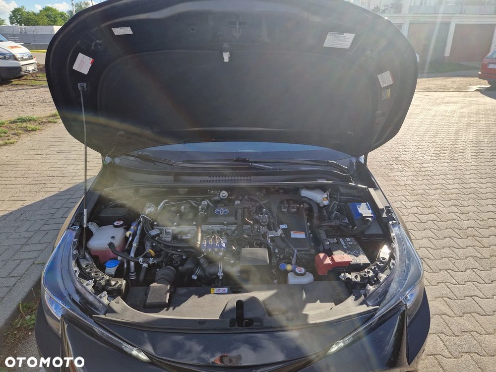 Toyota Corolla 1.8 Hybrid Comfort - 22