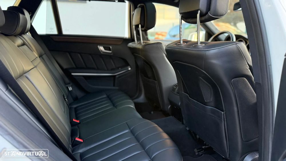 Mercedes-Benz E 250 T CDI DPF BlueEFFICIENCY 7G-TRONIC Avantgarde - 15