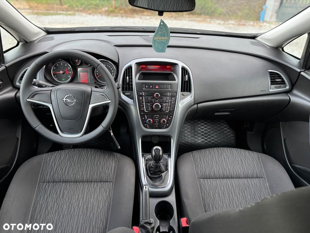 Opel Astra - 12