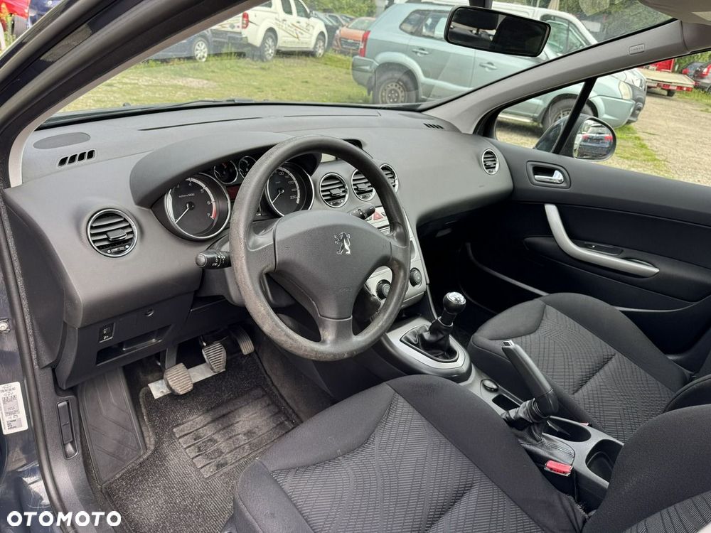 Peugeot 308 95 VTi Tendance - 25