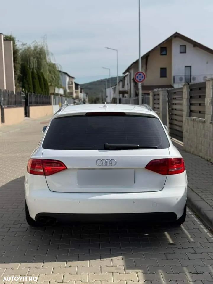 Audi A4 2.0 TDI DPF multitronic S line Sportpaket - 6
