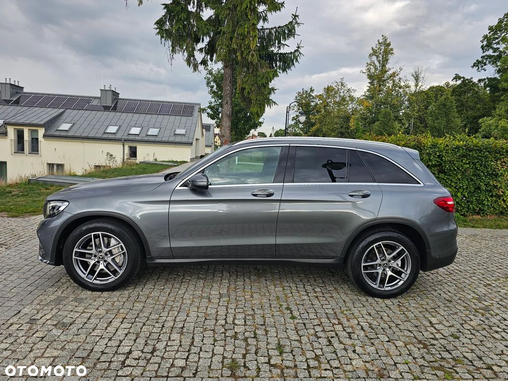 Mercedes-Benz GLC - 5