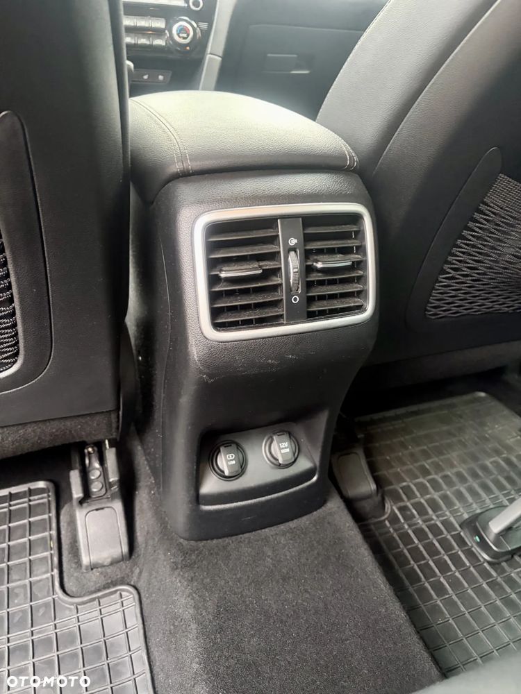Kia Sportage 1.6 T-GDI Black Edition Plus 2WD DCT - 11