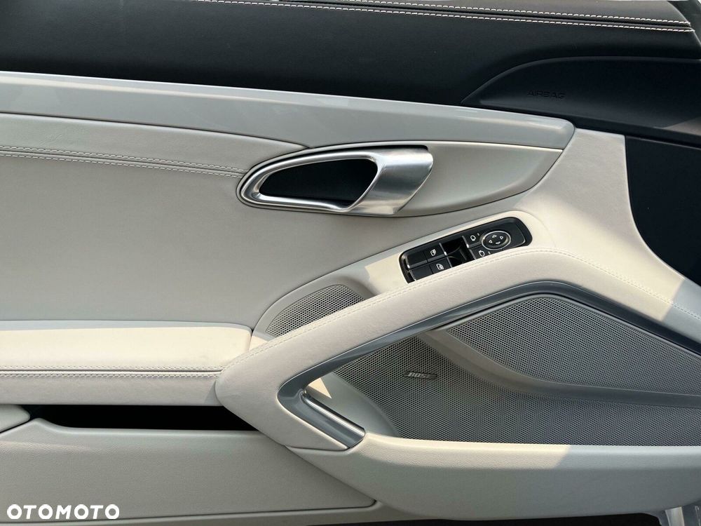 Porsche 718 Cayman GTS 4.0 PDK - 19