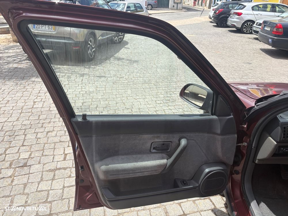 Renault 19 - 27